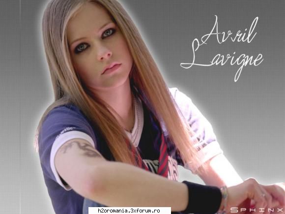 Avril Lavigne - raluca - Artisti Preferati