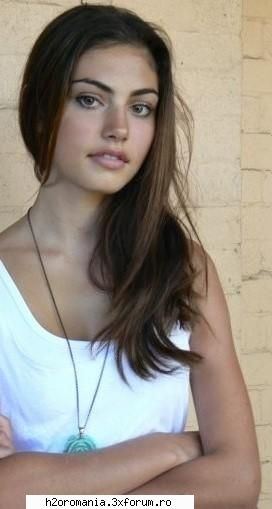 Galerie Foto (15) - Phoebe Tonkin/Cleo Sertori
