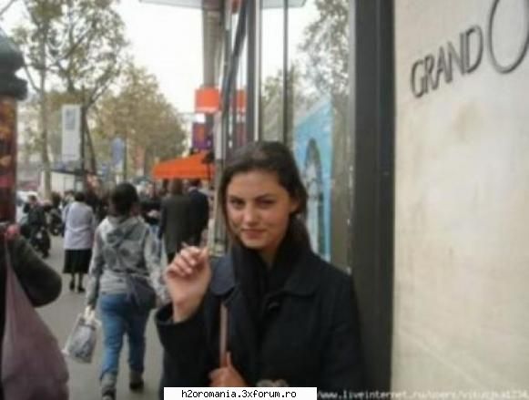 Galerie Foto - ***Winnie-Any*** - Phoebe Tonkin/Cleo Sertori