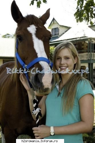 Galerie Foto - raluca - Claire Holt/Emma Gilbert