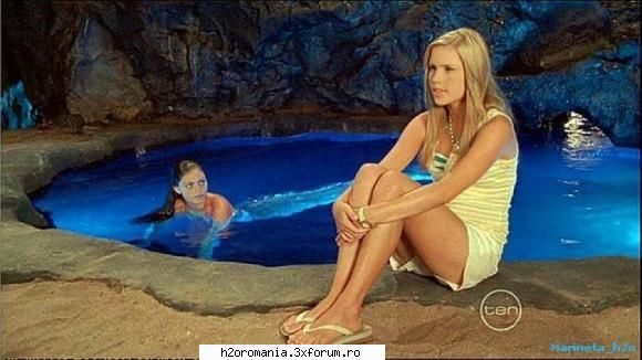 Galerie Foto - raluca - Claire Holt/Emma Gilbert