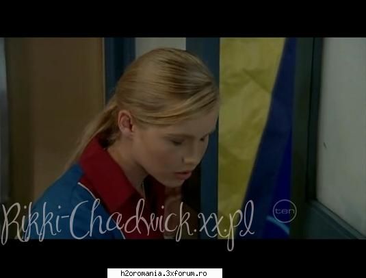 Galerie Foto - raluca - Claire Holt/Emma Gilbert