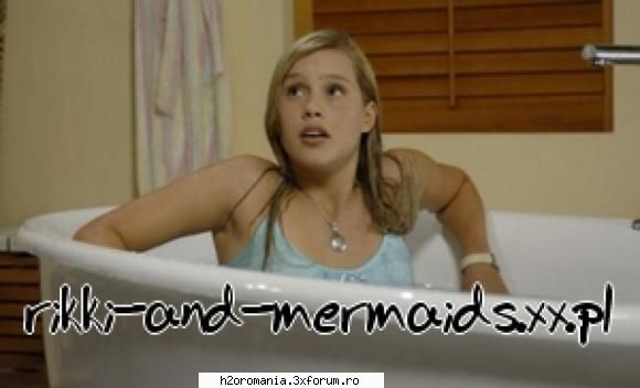 Galerie Foto - raluca - Claire Holt/Emma Gilbert