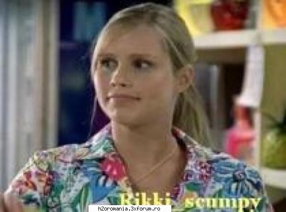 Galerie Foto - raluca - Claire Holt/Emma Gilbert