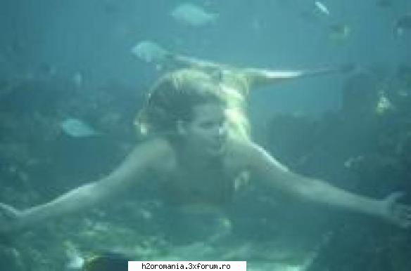 Galerie Foto - raluca - Claire Holt/Emma Gilbert