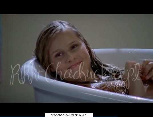 Galerie Foto - raluca - Claire Holt/Emma Gilbert