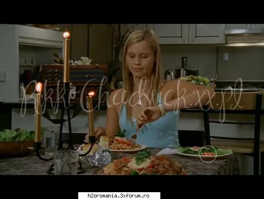 Galerie Foto - raluca - Claire Holt/Emma Gilbert