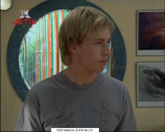 Galerie Foto - raluca - Angus McLaren/Lewis McCartney