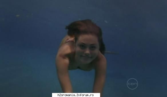 Galerie Foto - raluca - Phoebe Tonkin/Cleo Sertori