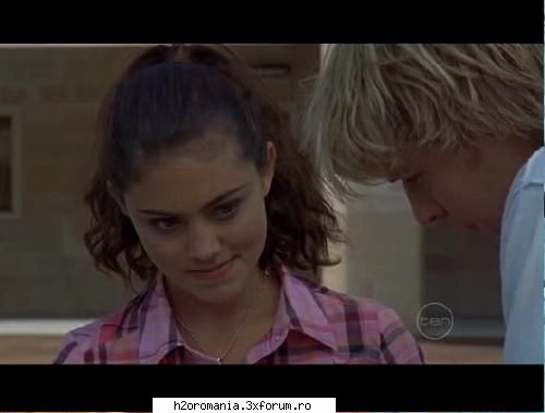 Galerie Foto - raluca - Phoebe Tonkin/Cleo Sertori