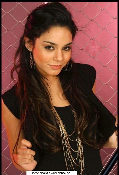 Vanessa Anne Hudgens - fяeakymєrmaid - Artisti Preferati